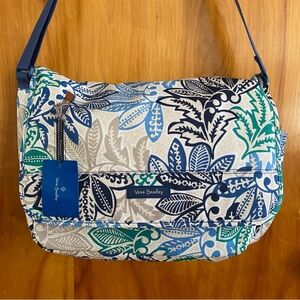 Vera Bradley RFID On The Horizon Santiago Messenger Crossbody Bag Blue White